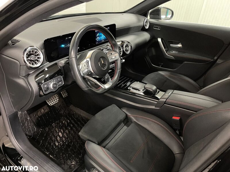 Mercedes-Benz A 220